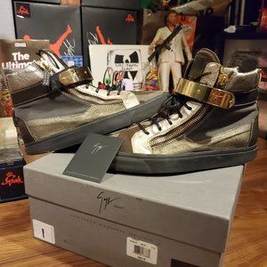Authentic Giuseppe Zanotti Men's Size 41.5 EUR Sneakers Camo with Original Box